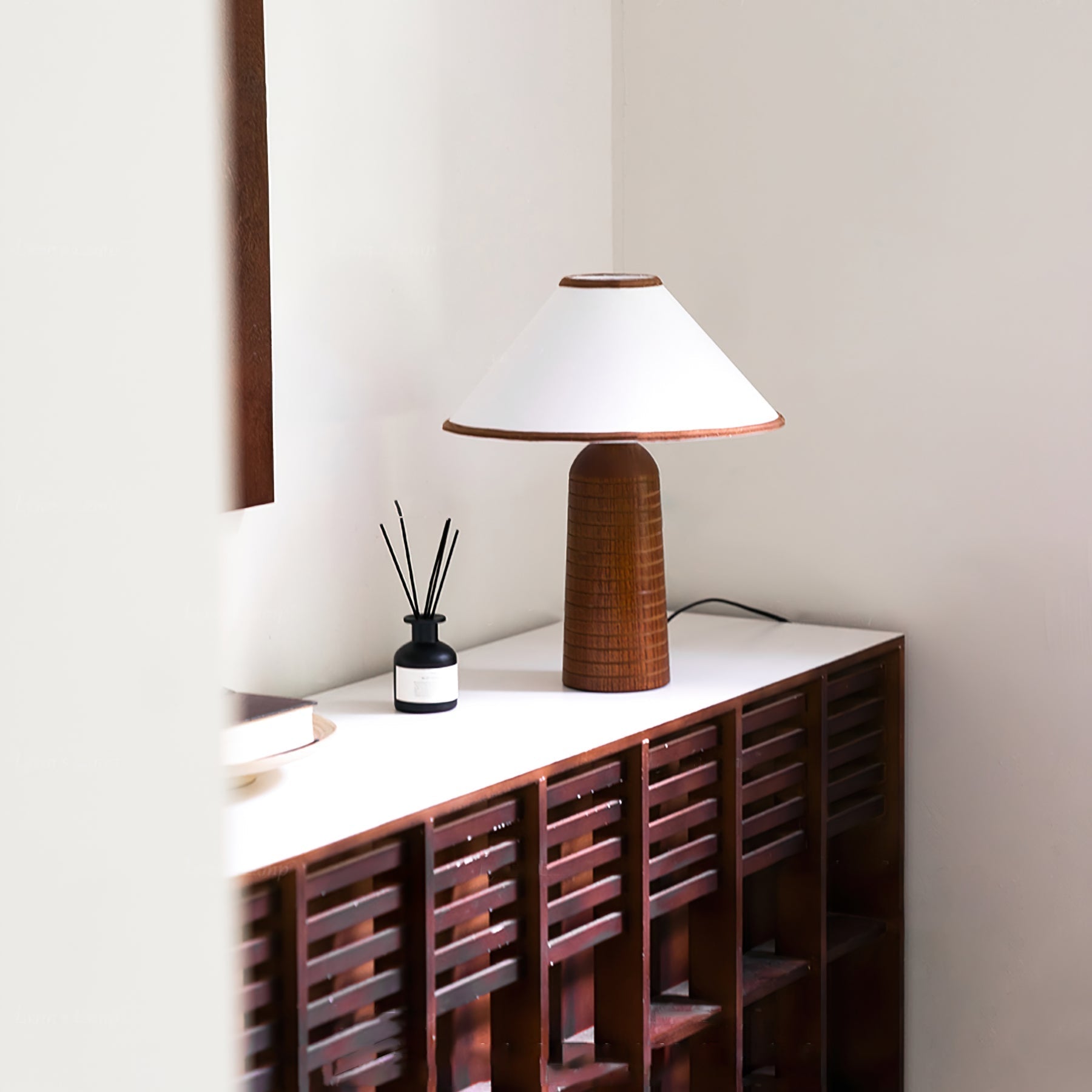 Lampe de Table Géométrique - Éclairage Chaleureux et Élégant