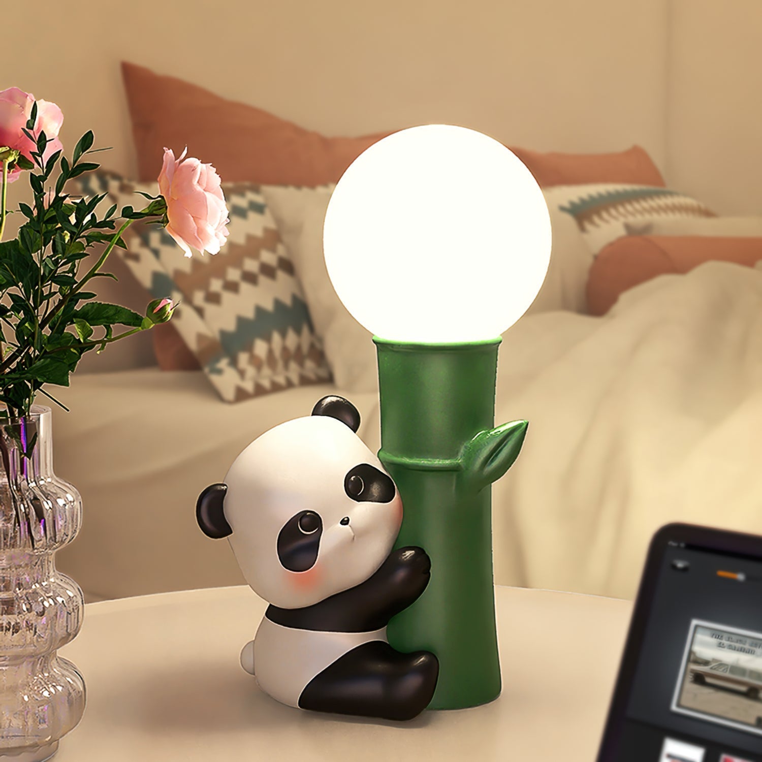 Lampe de Table Panda - Design en Bambou et Éclairage Chaleureux