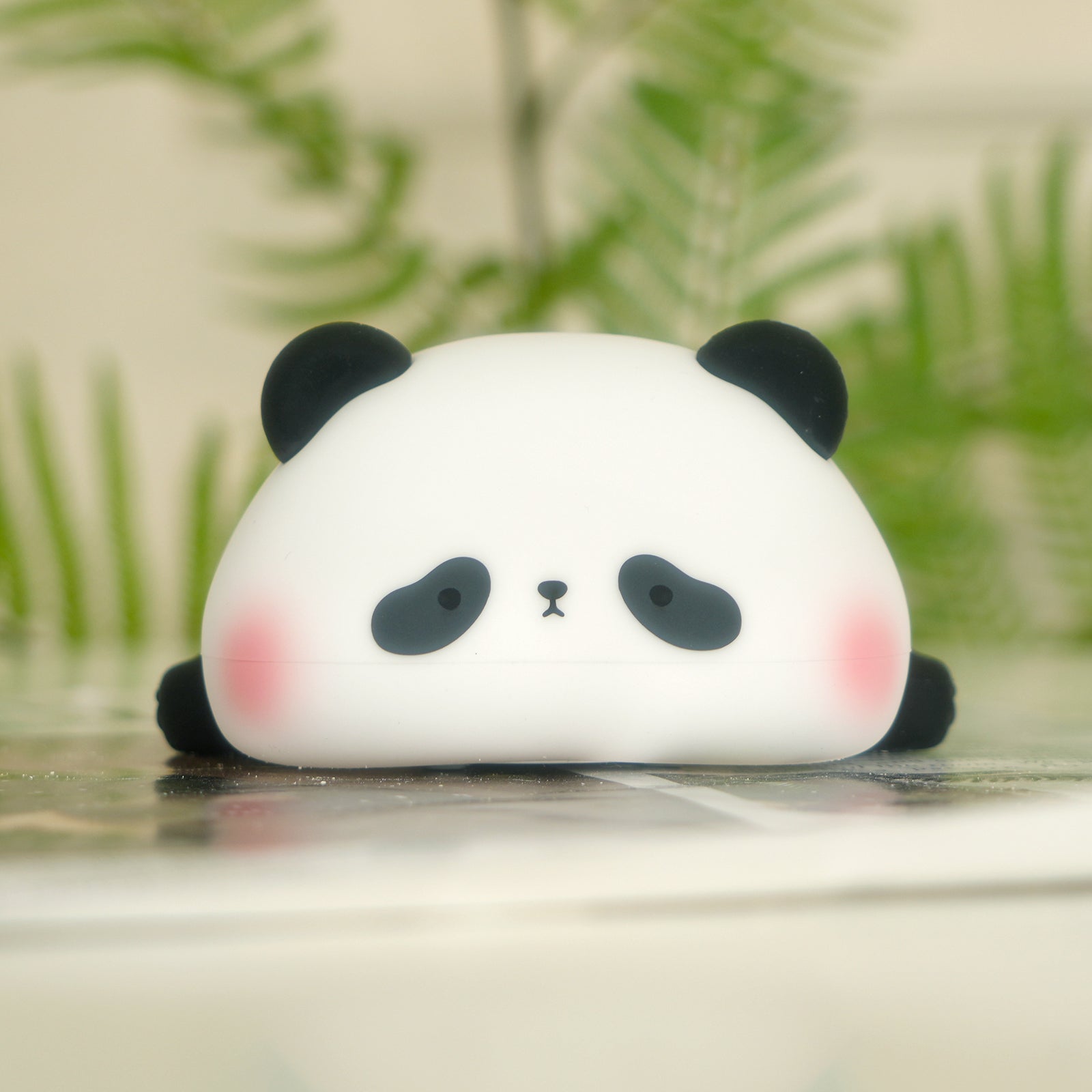 Lampe de Table Panda - Lumière Douce et Design Adorable