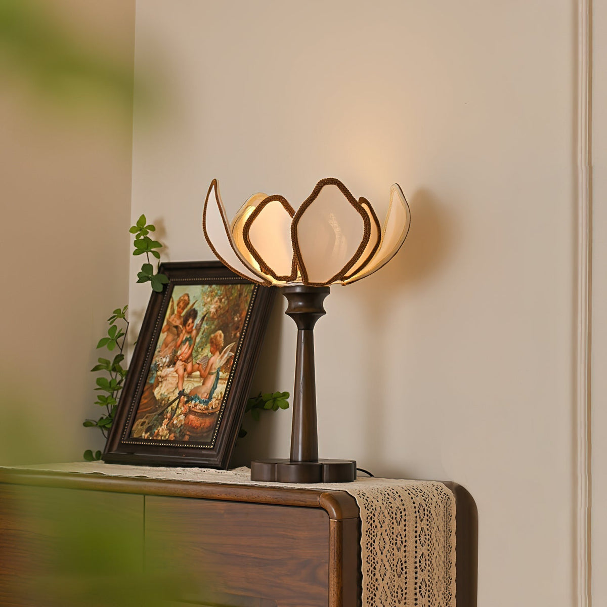 Lampe de Table Écologique - Design Floral et Ambiance Chaleureuse