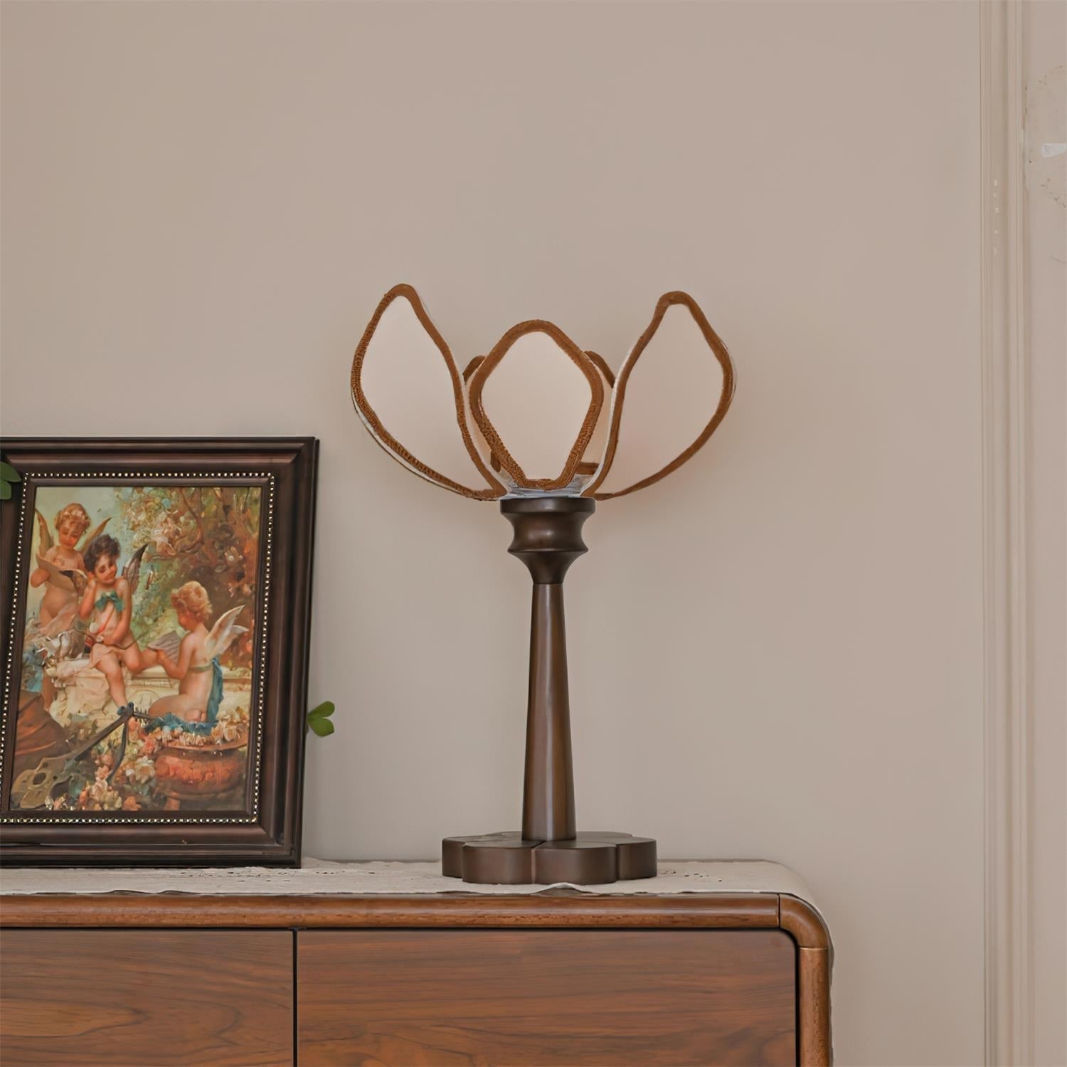 Lampe de Table Écologique - Design Floral et Ambiance Chaleureuse