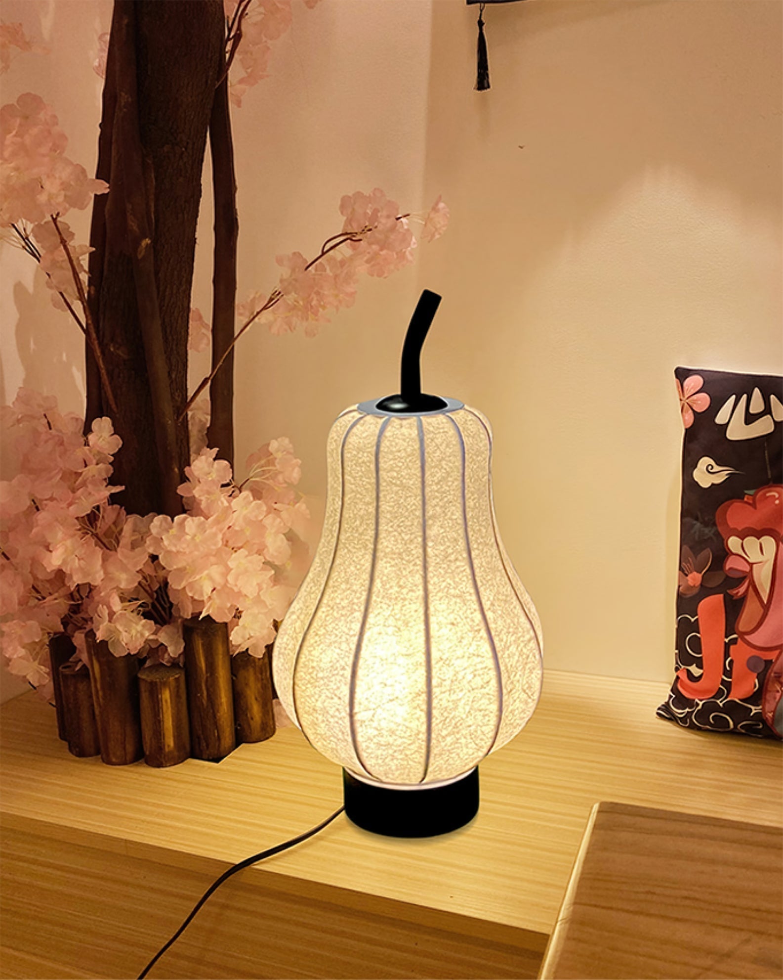 Lampe de Table Rechargeable - Design Élégant et Atmosphère Chaleureuse