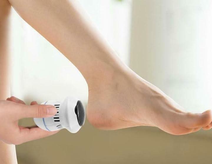 Appareil de Soin des Pieds Sans Fil - Talons Lisses et Doux en Un Clic