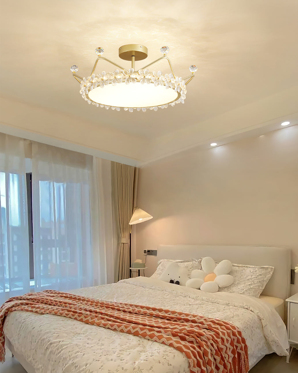 Lampe de Plafond Couronne Élégante - Éclairage Cristallin et Atmosphère Luxueuse