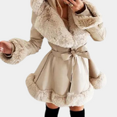 Veste d'Hiver à Capuche pour Femmes - Confortable et Élégante pour Toutes Occasions