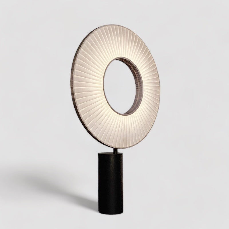 Lampe de Table Solaire Écologique - Design Élégant et Économie d'Énergie