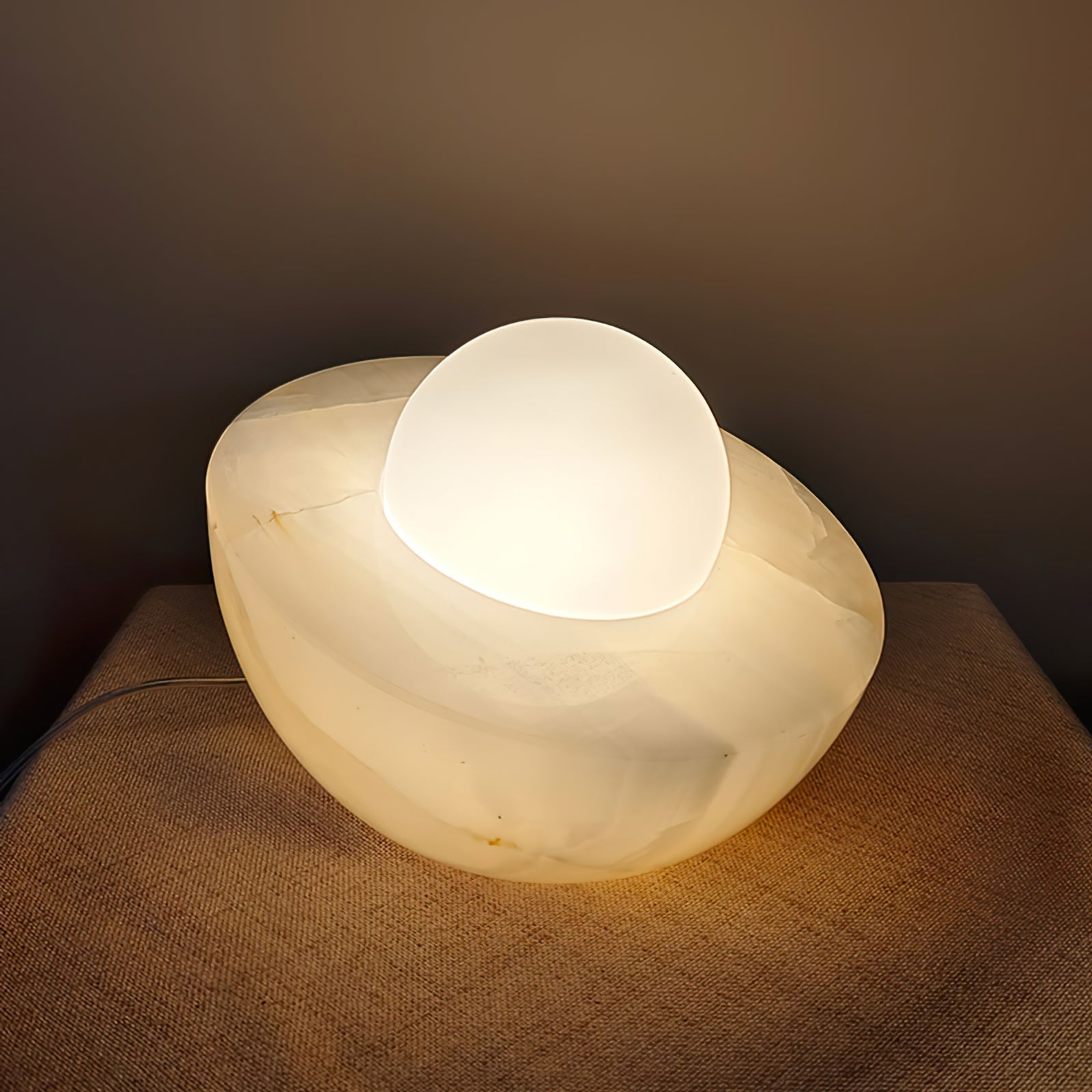 Lampe de Table en Marbre et Verre - Design Minimaliste et Apaisant