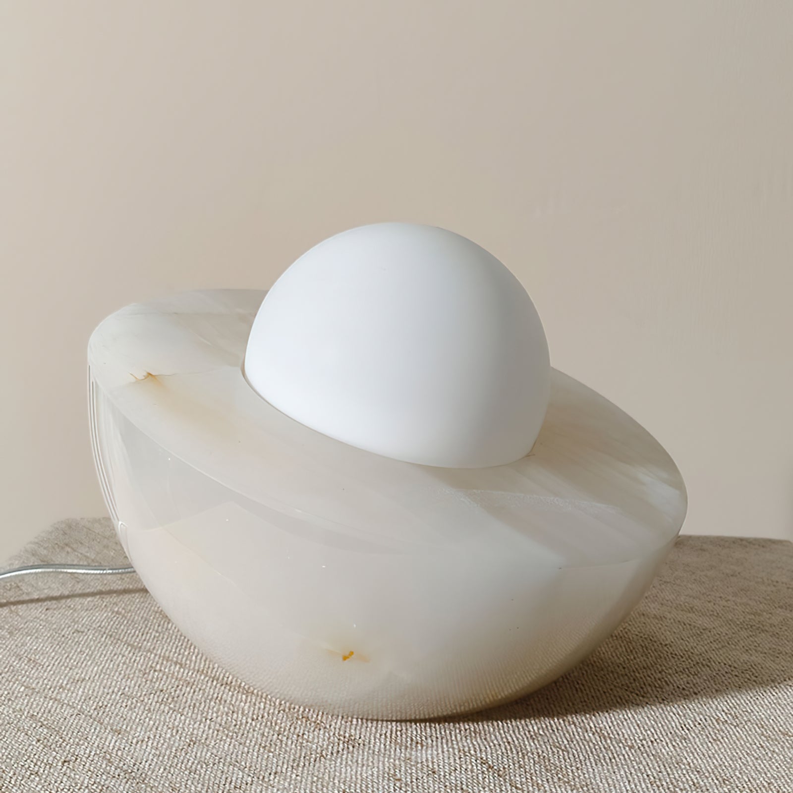 Lampe de Table en Marbre et Verre - Design Minimaliste et Apaisant