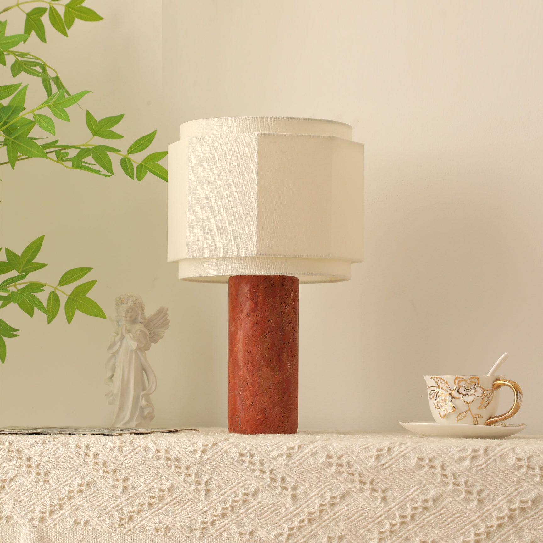 Lampe de Table Élégante en Travertin - Design Géométrique et Pratique