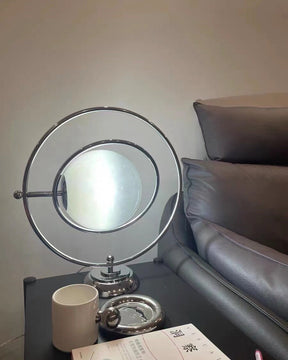 Lampe de Table Cosmique - Design Ludique et Éclairage Subtil