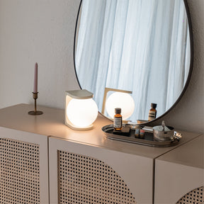 Lampe de Table avec Chargeur Sans Fil - Design Unique et Pratique pour Bureau