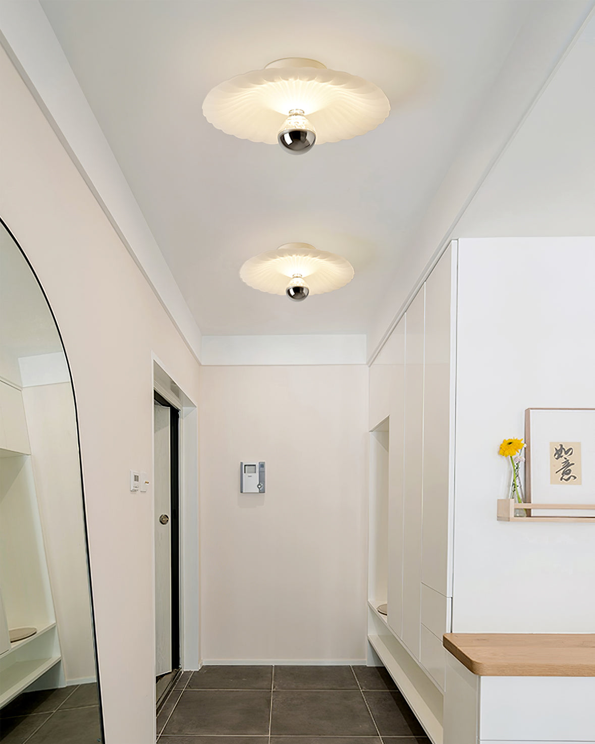 Lampe de Plafond Élégante - Pliages Detaillés et Éclairage Confortable