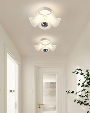 Lampe de Plafond Élégante - Pliages Detaillés et Éclairage Confortable