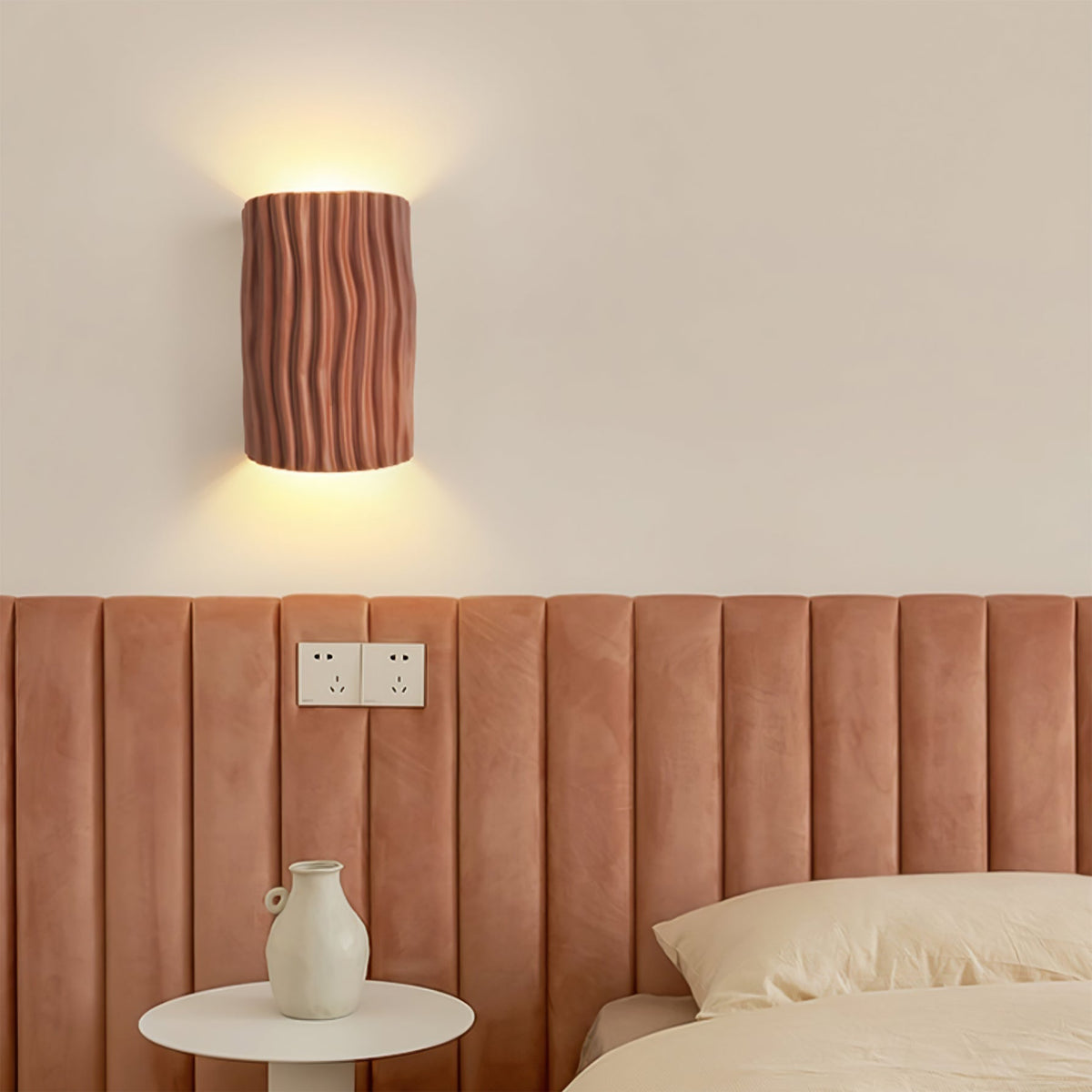 Applique Murale en Résine - Lumière Chaleureuse et Ambiance Accueillante