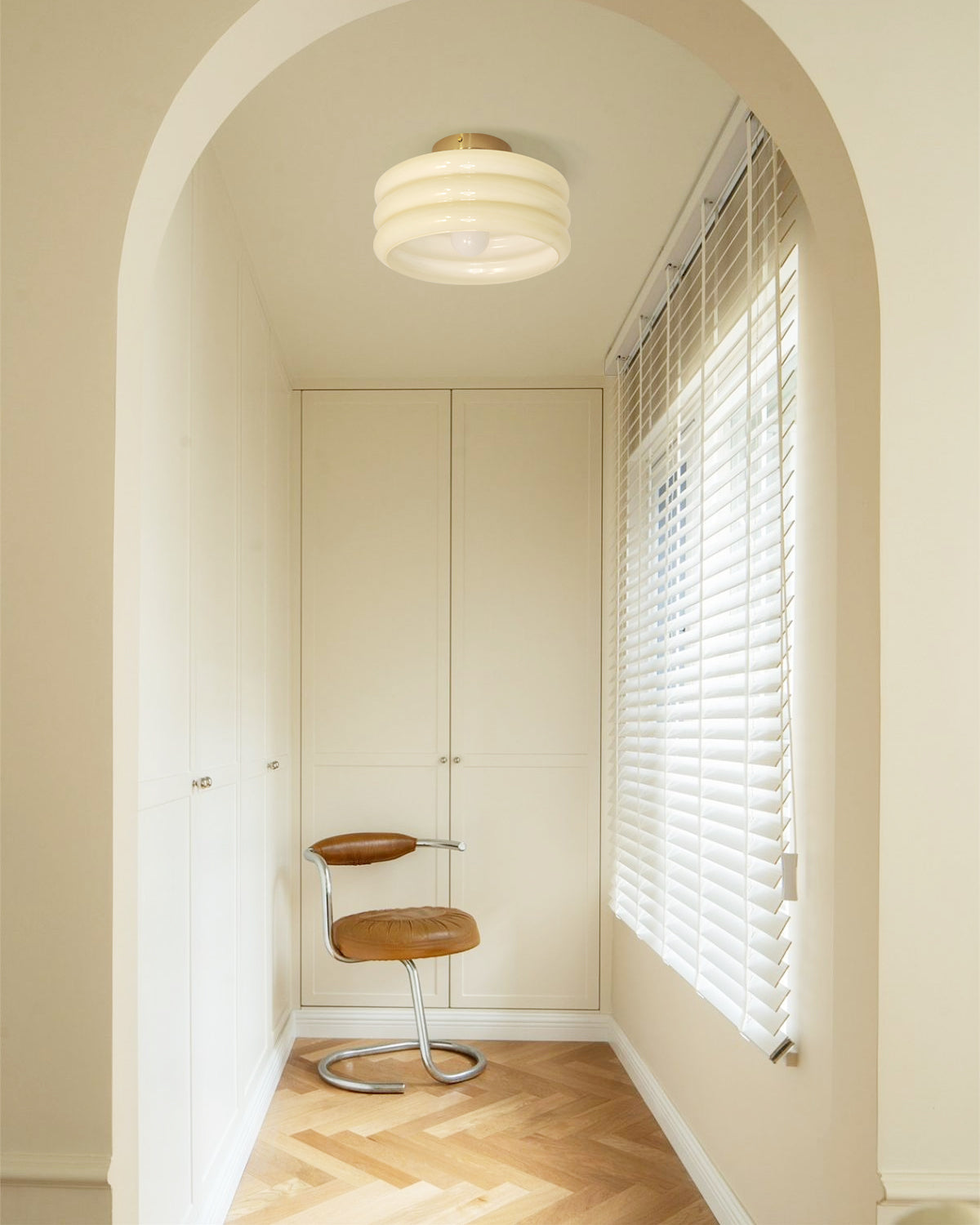 Lampe de Plafond Élégante - Ambiance Accueillante et Intemporelle
