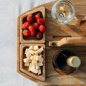 Table de Pique-Nique en Bois - Compacte avec Porte-Bouteilles Intégré