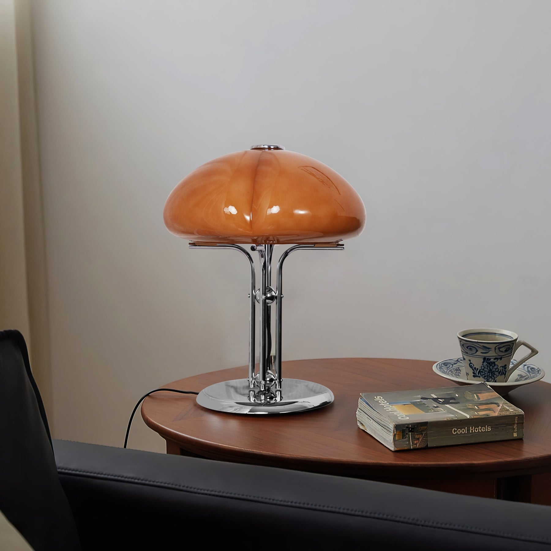 Lampe de Bureau Rétro en Verre Orange - Design Audacieux et Ambiance Chaleureuse