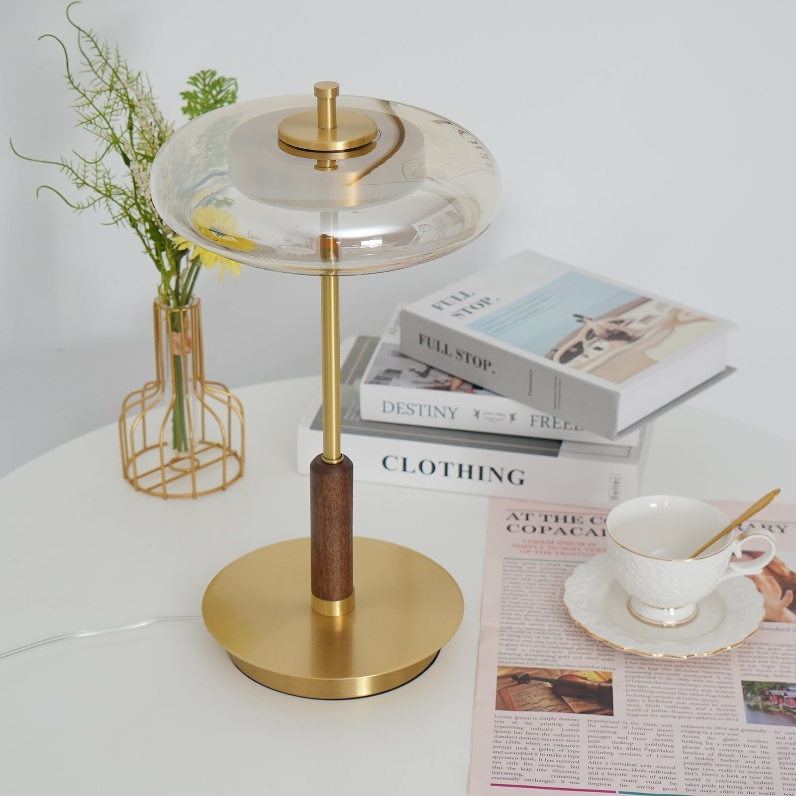 Lampe de Table Football - Design Élégant avec Lumière Chaude