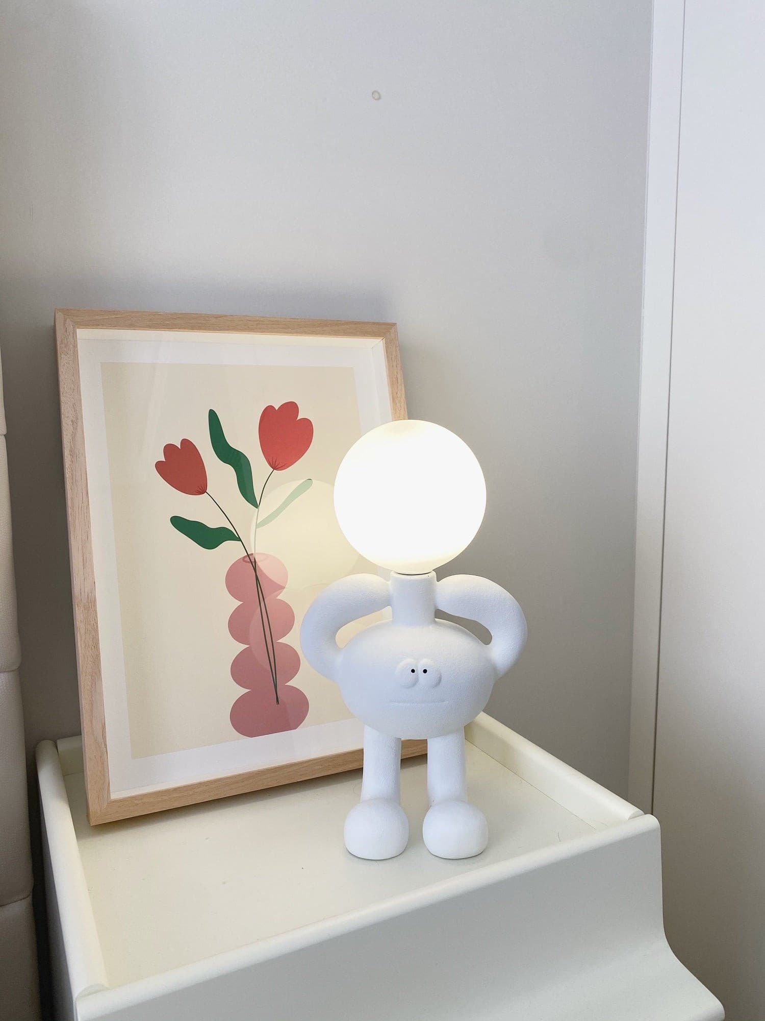 Lampe de Table Robotique - Design Créatif et Éclairage Joyeux