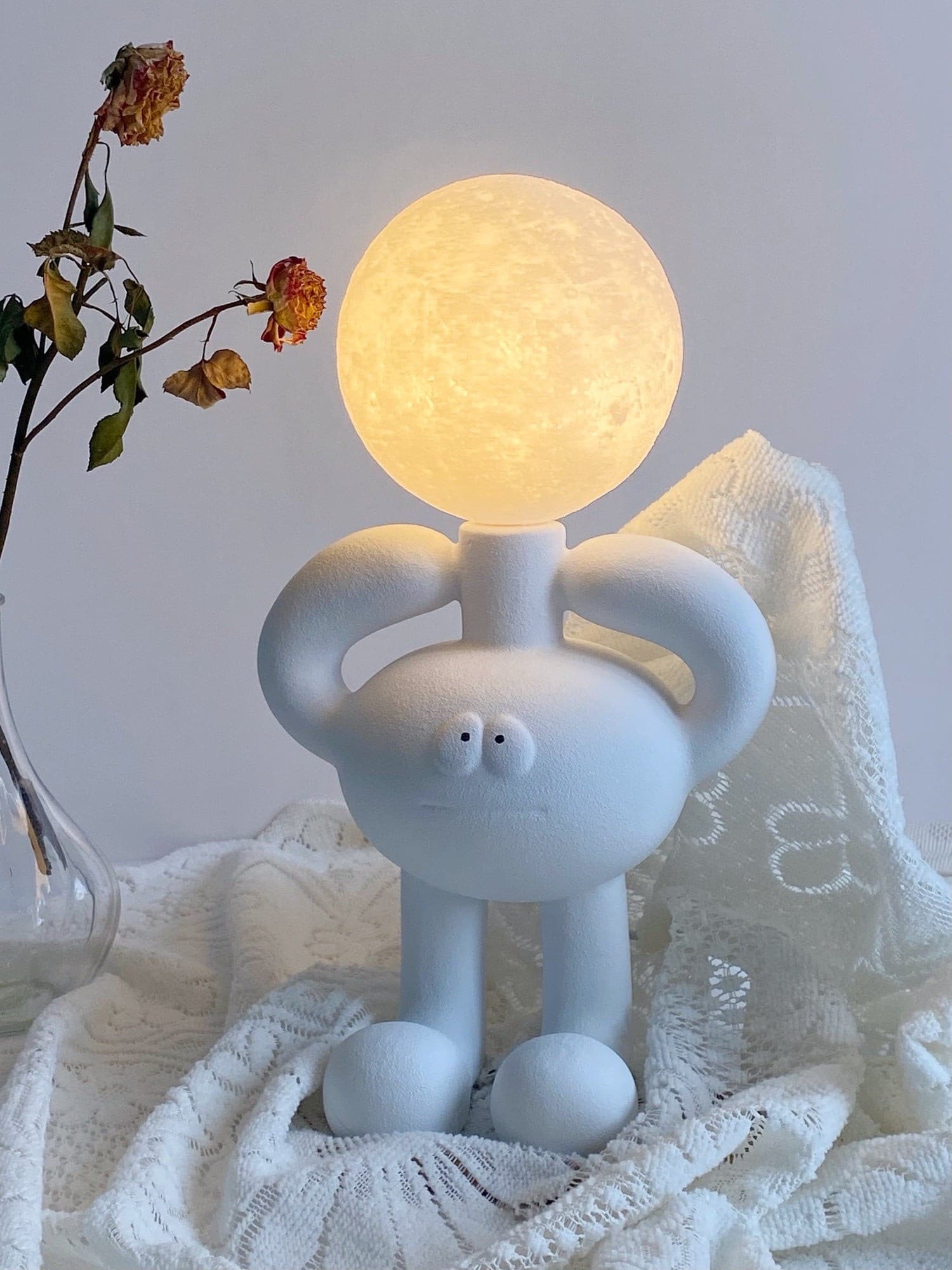 Lampe de Table Robotique - Design Créatif et Éclairage Joyeux