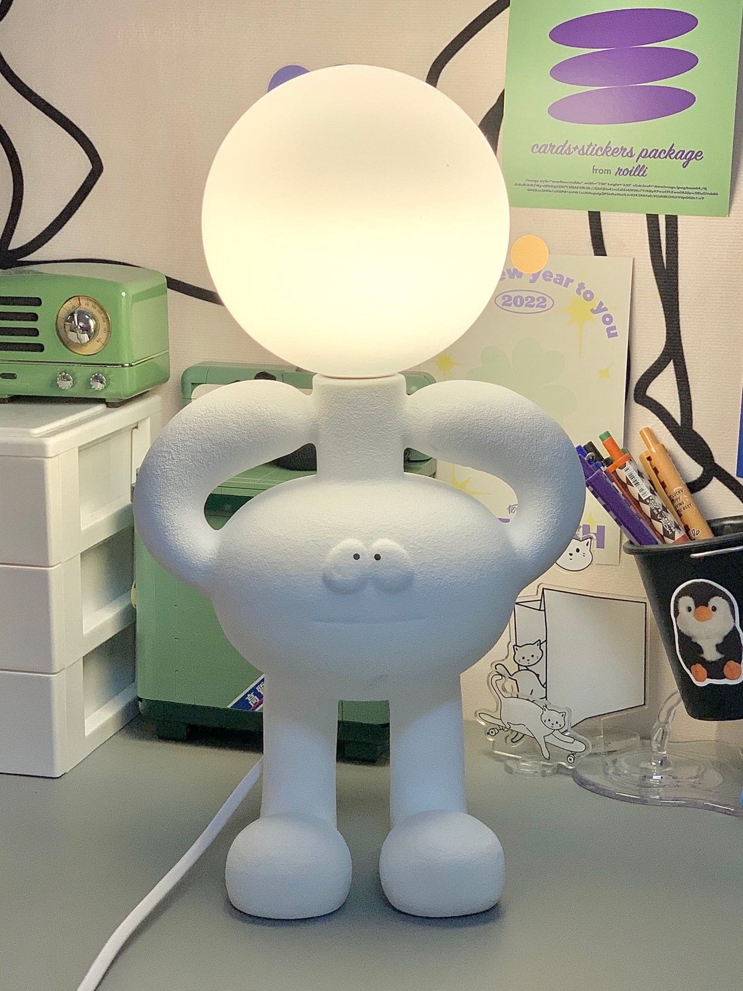 Lampe de Table Robotique - Design Créatif et Éclairage Joyeux