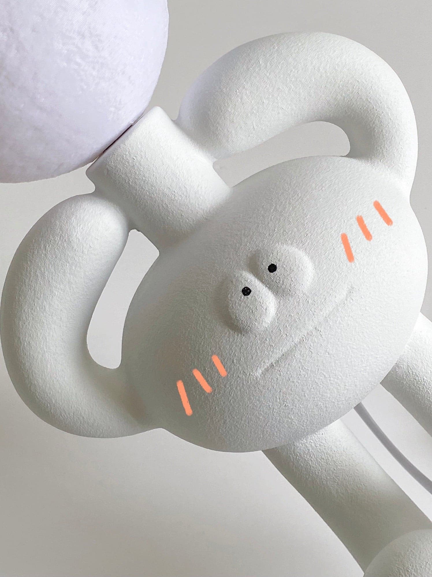 Lampe de Table Robotique - Design Créatif et Éclairage Joyeux