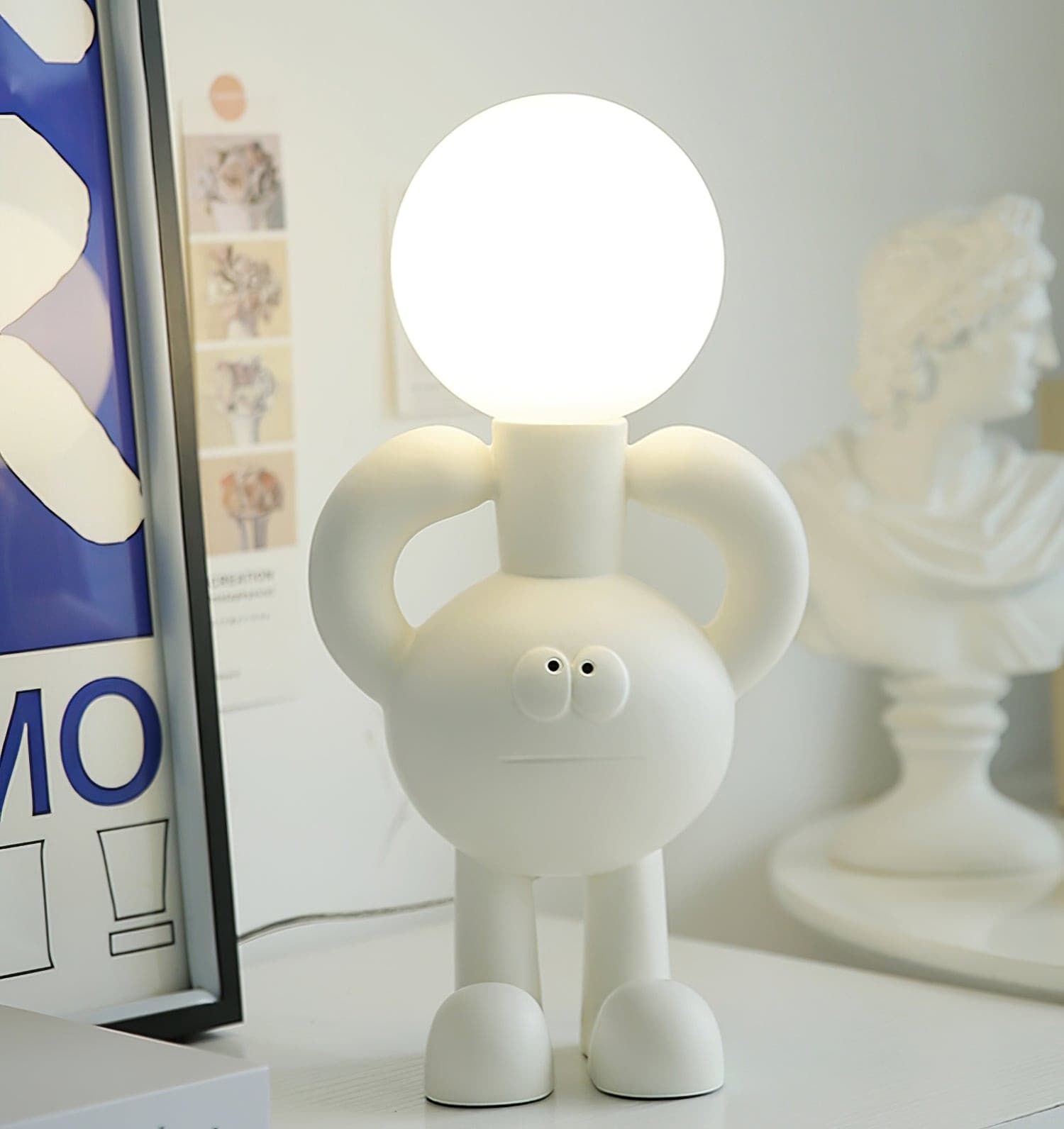 Lampe de Table Robotique - Design Créatif et Éclairage Joyeux