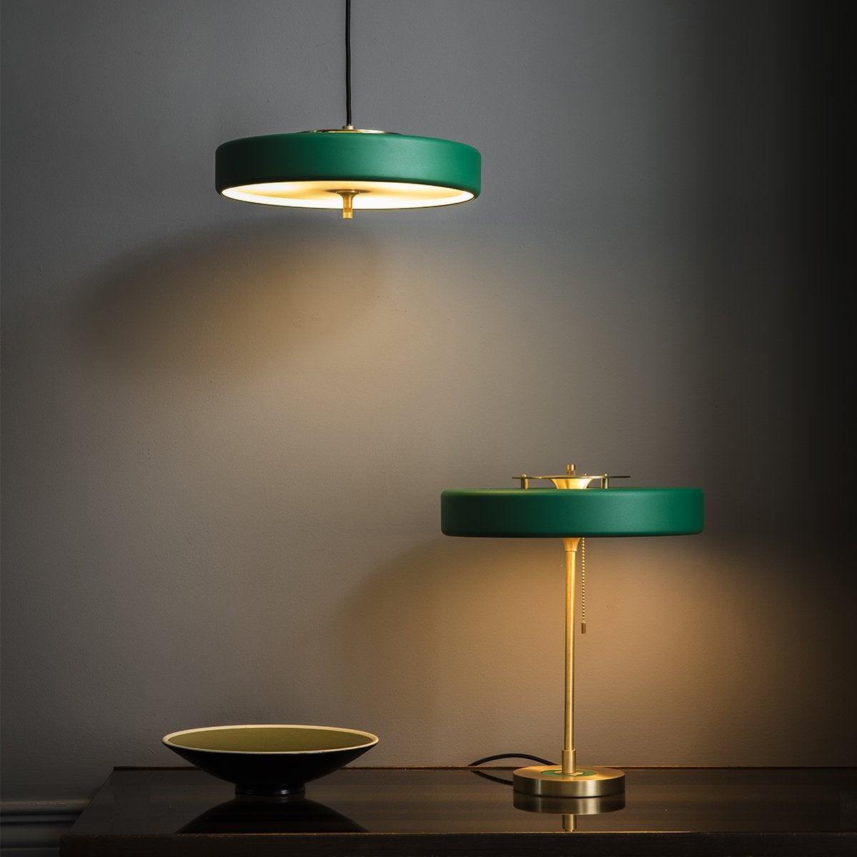 Lampe de Table en Métal et Acrylique - Design Élégant et Durable pour Intérieur