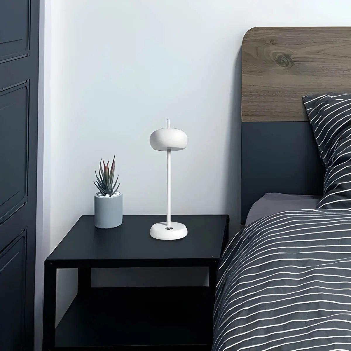 Lampe de Table Minimaliste LED - Design Élégant et Fonctionnel