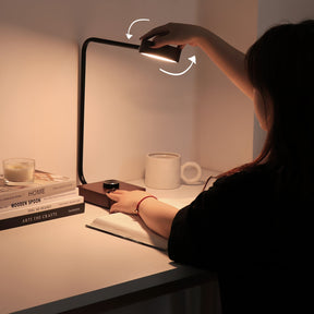 Lampe de Table Élégante - Design Arrondi et Éclairage Subtil