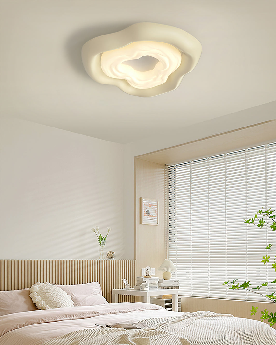 Lampe de Plafond en Forme de Rose - Design Élégant et Atmosphère Accueillante