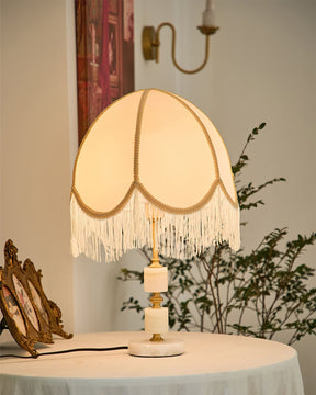 Lampe de Table Rustique en Marbre - Élégante avec Détail en Frange