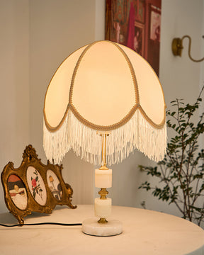 Lampe de Table Rustique en Marbre - Élégante avec Détail en Frange