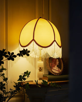 Lampe de Table Rustique en Marbre - Élégante avec Détail en Frange