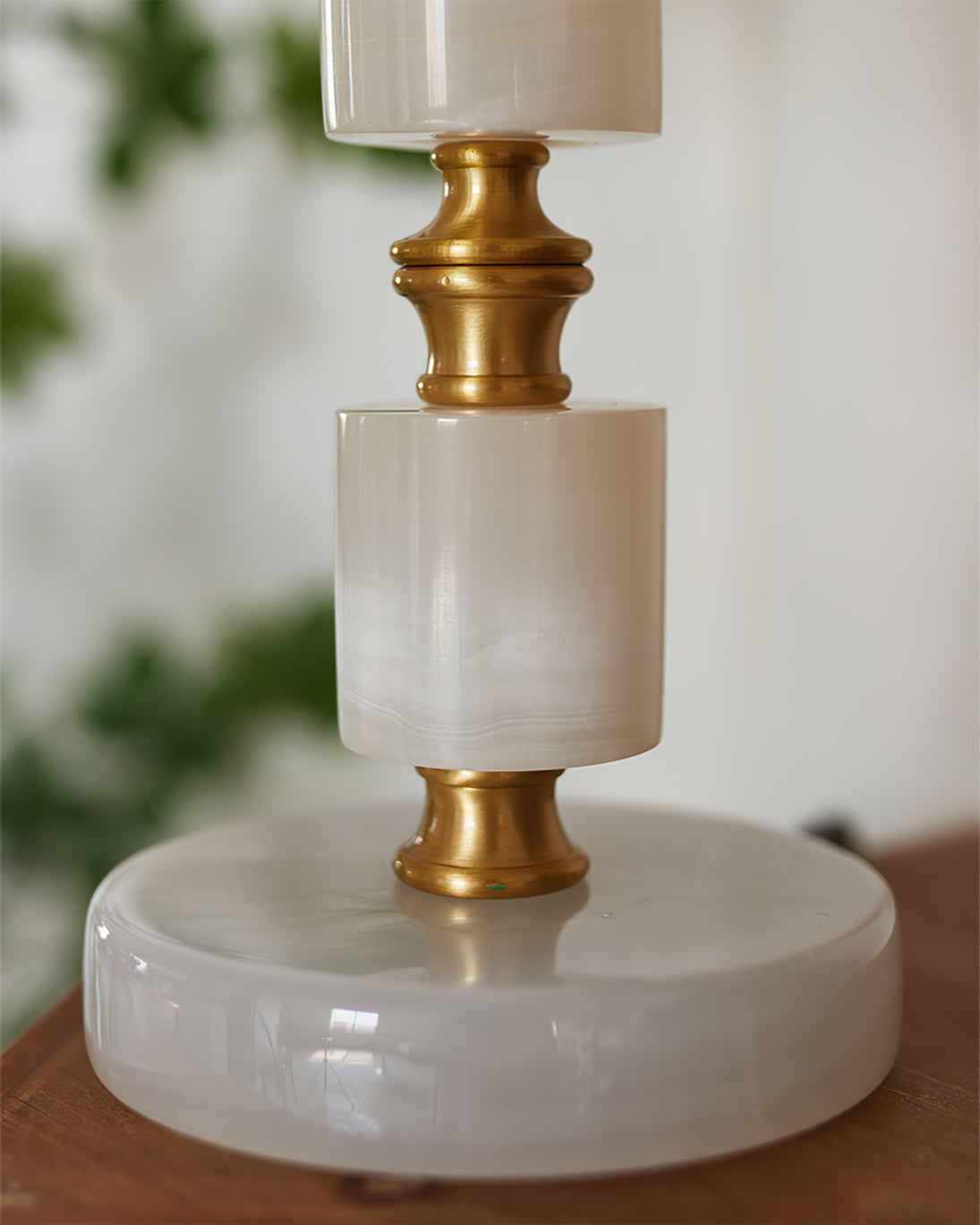Lampe de Table Rustique en Marbre - Élégante avec Détail en Frange