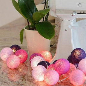 Guirlande de Boules de Coton - Ambiance Chaleureuse et Conviviale
