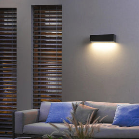 Applique Murale Éclairante pour Jardin - Résistante aux Intempéries et Énergétique