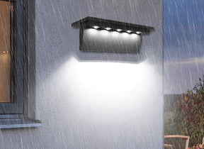 Lumière d'extérieur solaire résistante - Éclairage élégant et durable pour jardins