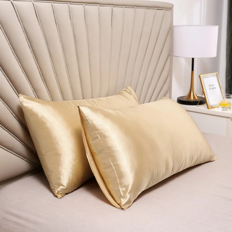 Housse de Coussin en Soie Hypoallergénique - Douceur et Confort pour Peaux Sensibles