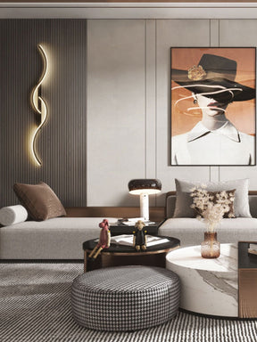 Applique Murale LED Contemporaine - Design Artistique et Éclairage Polyvalent