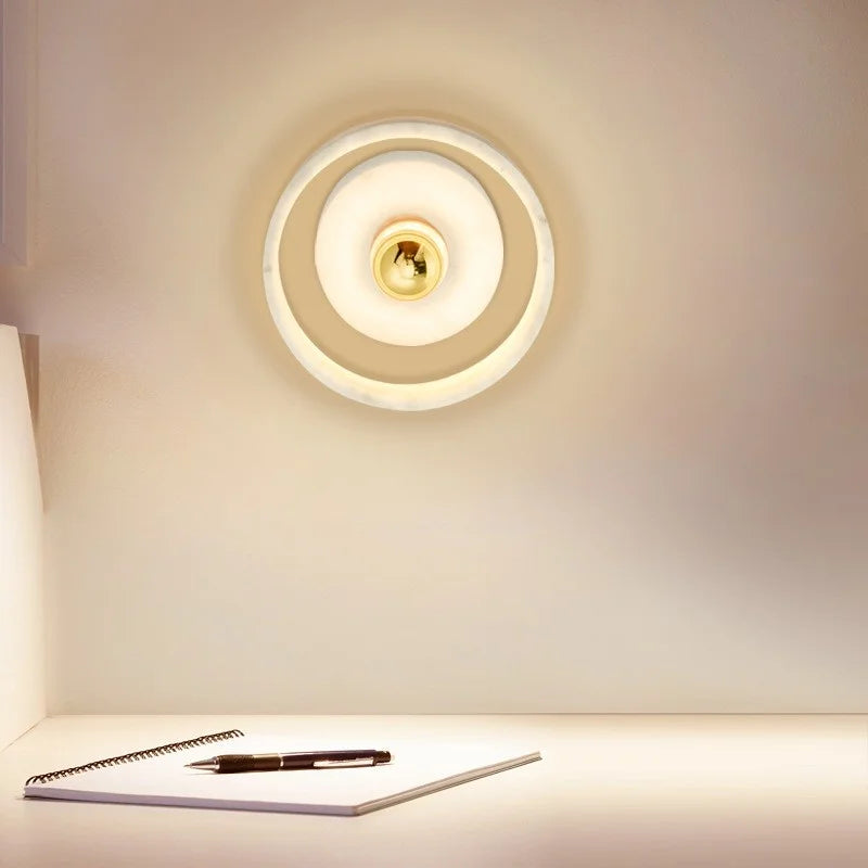 Lampe Murale Wabi-Sabi en Marbre - Élégance Naturelle et Économie d'Énergie