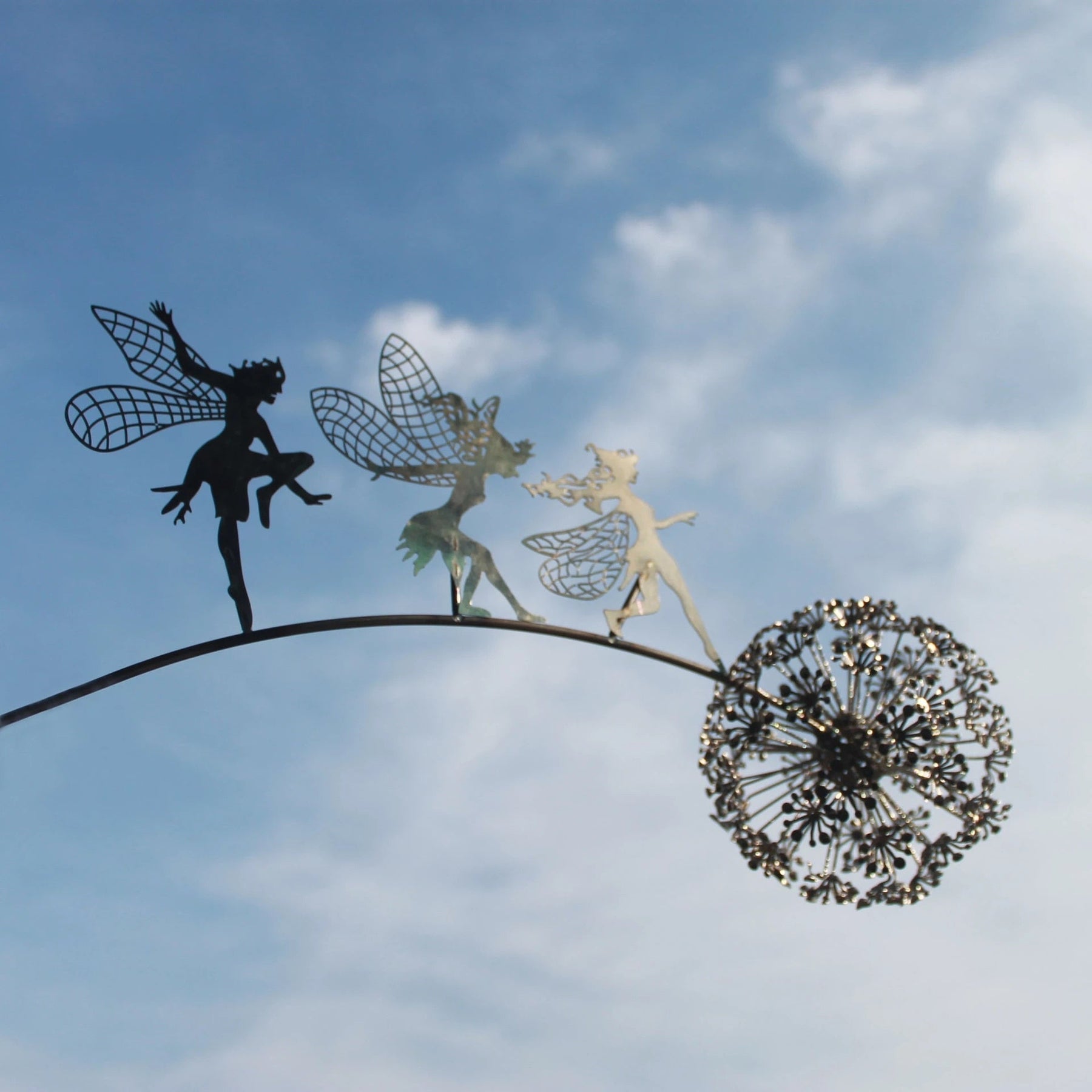 Sculpture de Fée en Métal pour Jardin - Art Résistant aux Intempéries et Magique