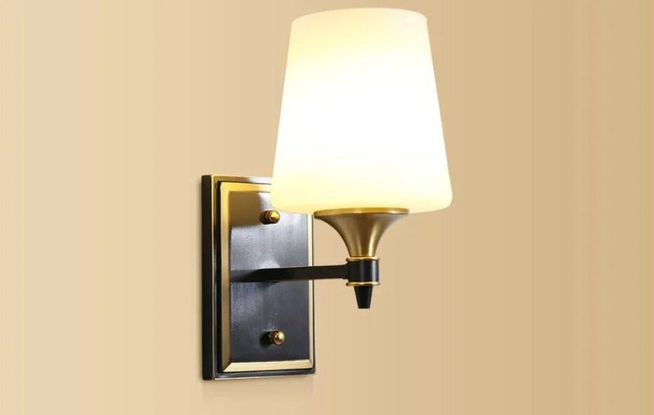Applique Murale Américaine Design Intemporel - Éclairage Énergétiquement Efficace et Durable
