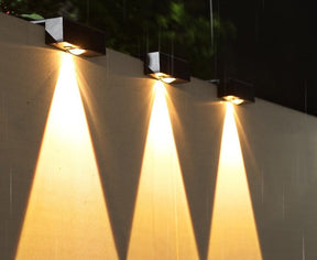 Éclairage Solaire Extérieur Résistant - Design Élégant et Autonomie Longue