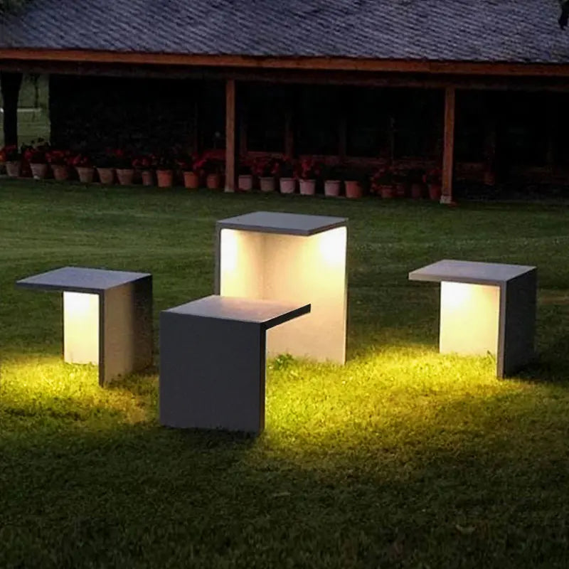 Éclairage Extérieur Étanche LED - Design Élégant et Résistant aux Intempéries