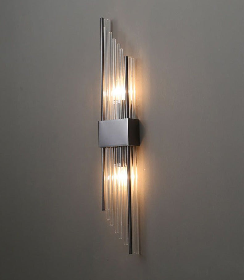 Applique Murale en Cristal Doré - Construction Durable et Éclairage Polyvalent