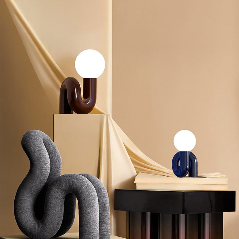 Lampe de Table Colorée pour Intérieur - Éclairage Durable et Design Élégant