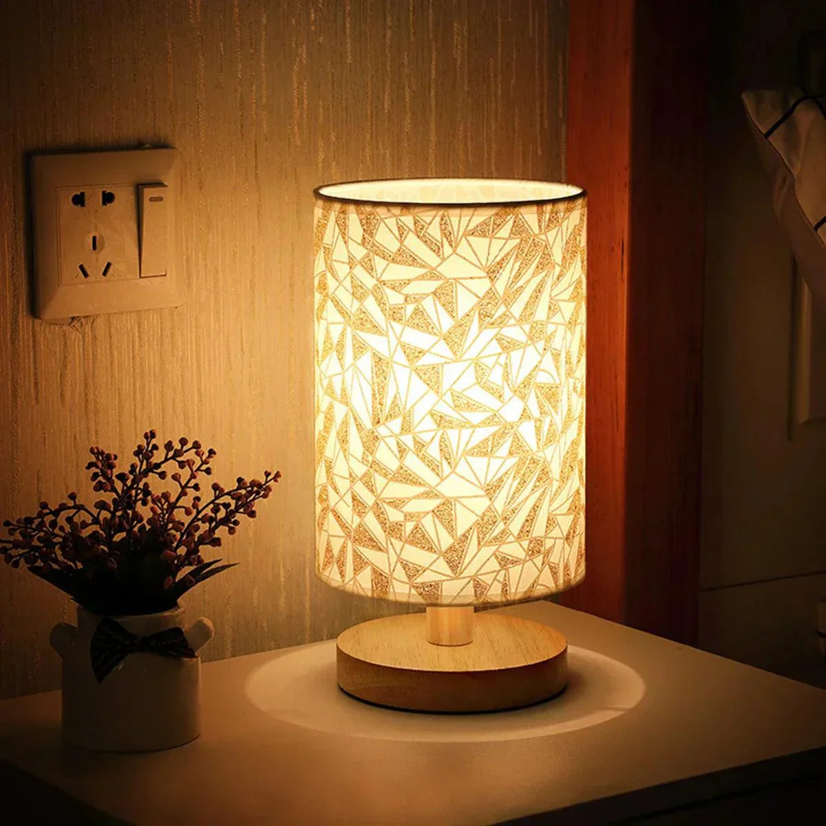 Lampe en Bois Massif Design - Lumière LED Économique et Apaisante