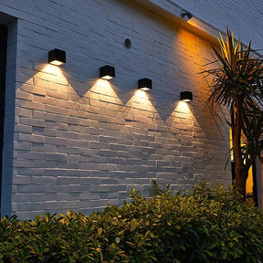 Applique Murale Solaire Extérieure - Éclairage Ambiance Élégant et Durable