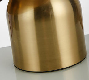 Lampe de Table Nordique en Or - Élégance et Fonctionnalité pour Votre Espace